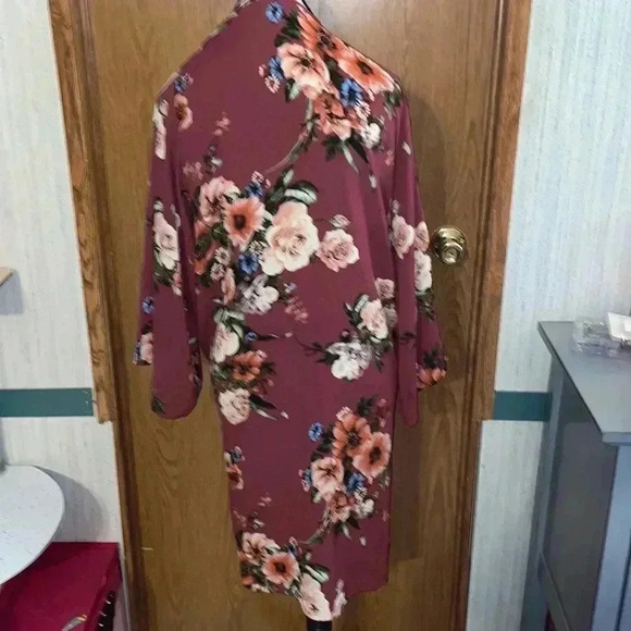 Andrée by Unit Cardigan - Picture 2 of 3